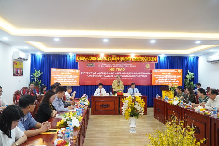 Lộ trình học tập liên thông chưa rõ ràng- Ảnh 1. Lộ trình học tập liên thông chưa rõ ràng- Ảnh 1.