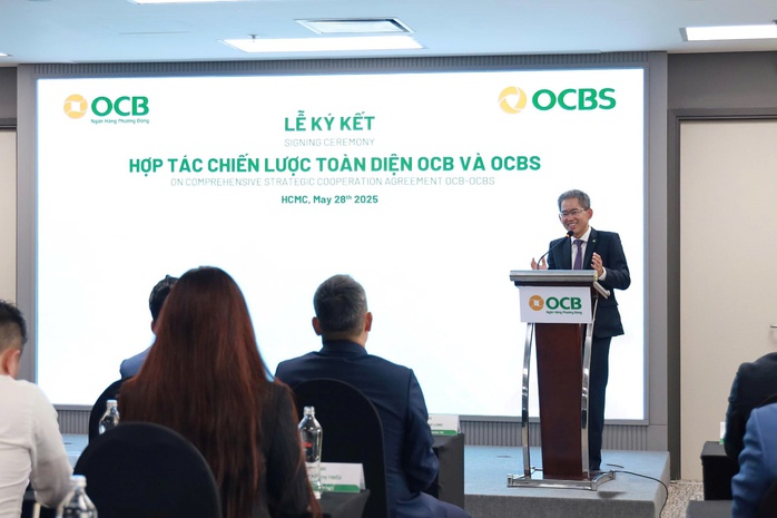 OCB ký kết hợp tác chiến lược toàn diện cùng công ty chứng khoán OCBS- Ảnh 2. OCB ký kết hợp tác chiến lược toàn diện cùng công ty chứng khoán OCBS- Ảnh 2.