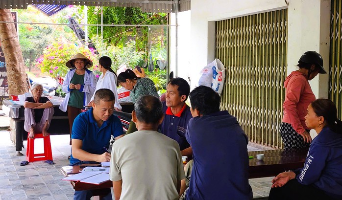 Tỉnh yêu cầu dừng, doanh nghiệp vẫn cho tàu rầm rộ hút cát- Ảnh 5. Tỉnh yêu cầu dừng, doanh nghiệp vẫn cho tàu rầm rộ hút cát- Ảnh 5.