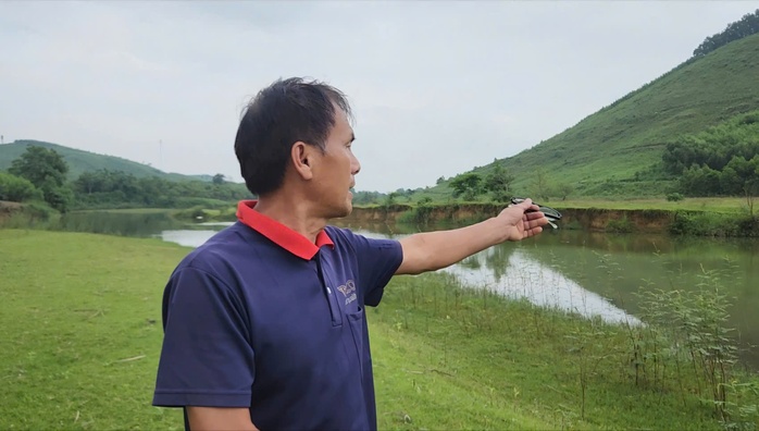 Tỉnh yêu cầu dừng, doanh nghiệp vẫn cho tàu rầm rộ hút cát- Ảnh 6. Tỉnh yêu cầu dừng, doanh nghiệp vẫn cho tàu rầm rộ hút cát- Ảnh 6.