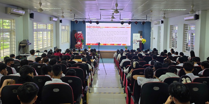 Trang bị 4 nhóm kỹ năng thiết yếu cho sinh viên ngành du lịch - Ảnh 1.
