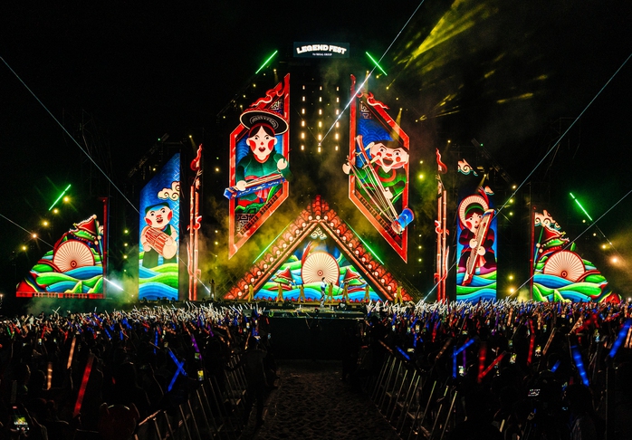 "Legend Fest 2025: Cầu Nối Văn Hóa, Nghệ Thuật Và Lòng Tự Hào Dân Tộc Tại Đồng Hới"- Ảnh 7. "Legend Fest 2025: Cầu Nối Văn Hóa, Nghệ Thuật Và Lòng Tự Hào Dân Tộc Tại Đồng Hới"- Ảnh 7.