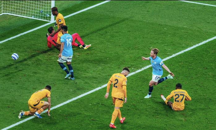 Man City thắng 5 trận liên tiếp, CĐV tiếc nuối khi sắp mất De Bruyne- Ảnh 3. Man City thắng 5 trận liên tiếp, CĐV tiếc nuối khi sắp mất De Bruyne- Ảnh 3.