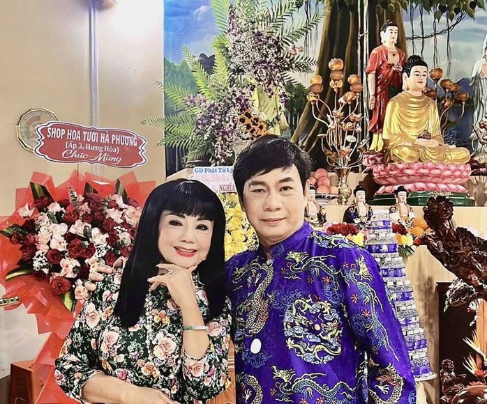 NSND Thoại Miêu, NSND Phượng Loan, NS Chí Tâm hát mừng Đại lễ Phật đản Vesak- Ảnh 2. NSND Thoại Miêu, NSND Phượng Loan, NS Chí Tâm hát mừng Đại lễ Phật đản Vesak- Ảnh 2.