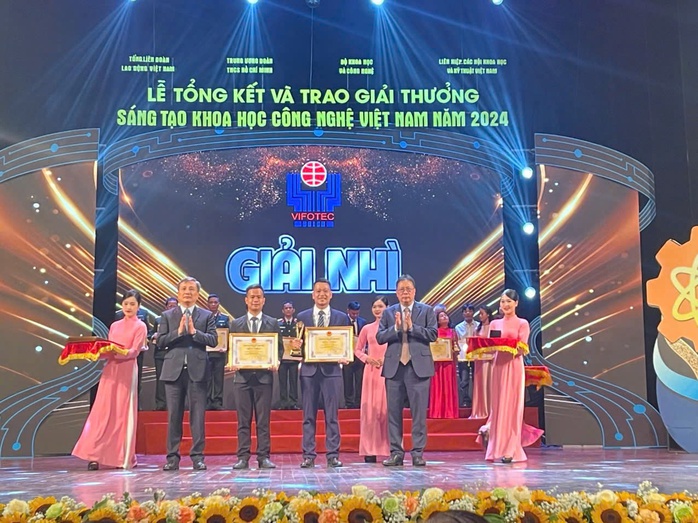EVNCPC giành 5 giải thưởng tại Giải thưởng Sáng tạo khoa học công nghệ Việt Nam năm 2024- Ảnh 4. EVNCPC giành 5 giải thưởng tại Giải thưởng Sáng tạo khoa học công nghệ Việt Nam năm 2024- Ảnh 4.