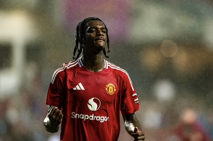 Man United thắng nhọc Hồng Kông (Trung Quốc), sắp mất thủ quân Bruno Fernandes - Ảnh 3.