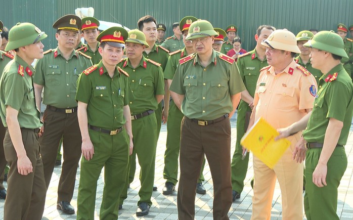 Bất ngờ số tiền phạt vi phạm giao thông 5 ngày nghỉ lễ ở Thanh Hóa- Ảnh 1. Bất ngờ số tiền phạt vi phạm giao thông 5 ngày nghỉ lễ ở Thanh Hóa- Ảnh 1.