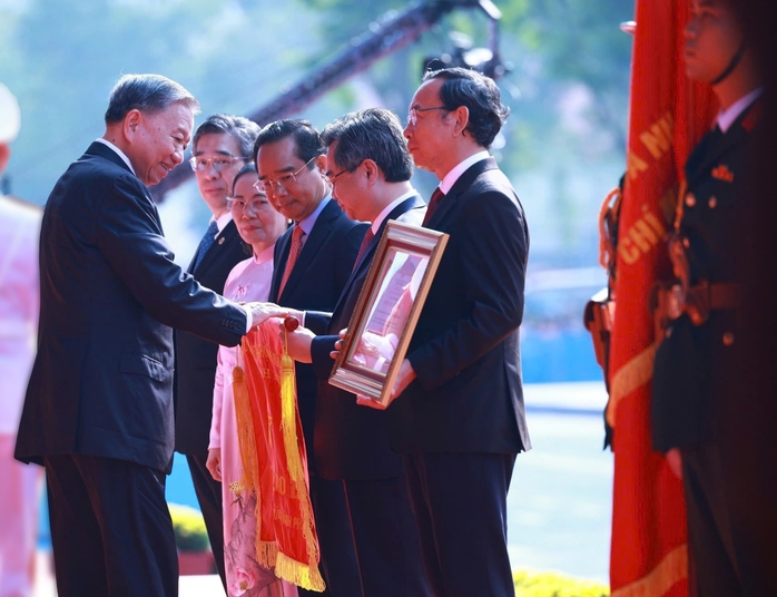 Động lực mới cho Việt Nam vươn mình- Ảnh 1. Động lực mới cho Việt Nam vươn mình- Ảnh 1.