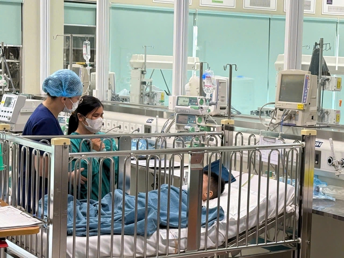 Chuyện không thể chấp nhận ở phòng cấp cứu - Ảnh 2. Chuyện không thể chấp nhận ở phòng cấp cứu - Ảnh 2.