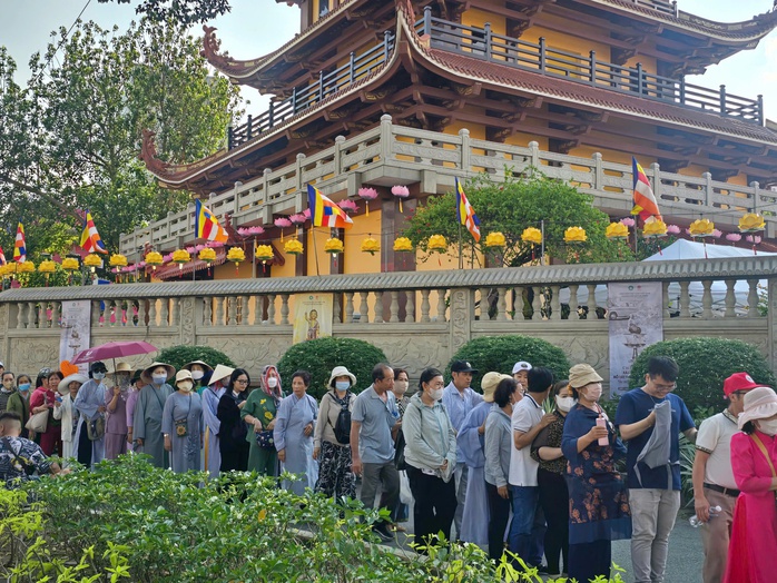 Đại lễ Vesak Liên hợp quốc 2025: Cho thế giới hòa bình, vì phẩm giá con người- Ảnh 4. Đại lễ Vesak Liên hợp quốc 2025: Cho thế giới hòa bình, vì phẩm giá con người- Ảnh 4.