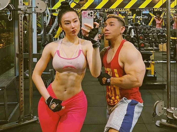 "Choáng váng" với sắc vóc hiện tại của Angela Phương Trinh - Ảnh 3.