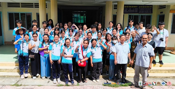 TP HCM: Công bố đề thi, đáp án thi lớp 10 Trường Phổ thông Năng khiếu - Ảnh 1.