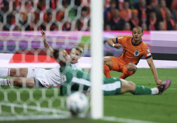 Hà Lan - Malta: Depay tỏa sáng, đại tiệc bàn thắng ở Groningen- Ảnh 4. Hà Lan - Malta: Depay tỏa sáng, đại tiệc bàn thắng ở Groningen- Ảnh 4.