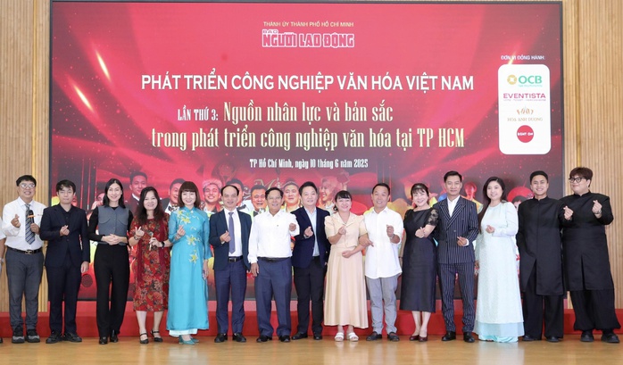 "Trồng người" ngay từ bây giờ! - Ảnh 1.