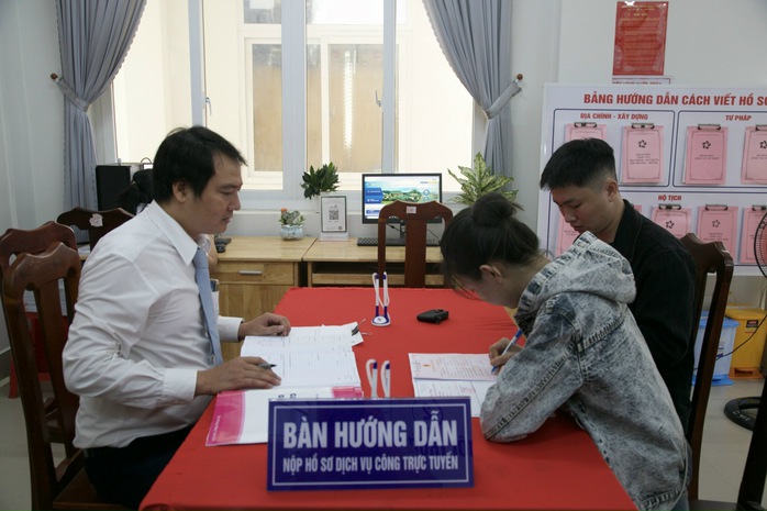 Đồng Nai sắp xếp các trường học, trạm y tế trước khi vận hành chính quyền địa phương 2 cấp- Ảnh 1. Đồng Nai sắp xếp các trường học, trạm y tế trước khi vận hành chính quyền địa phương 2 cấp- Ảnh 1.