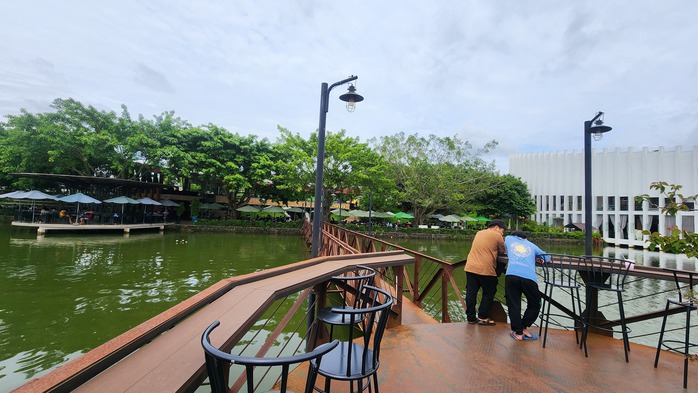 Cận cảnh khu "đất vàng" công viên thành đất… tư!- Ảnh 4. Cận cảnh khu "đất vàng" công viên thành đất… tư!- Ảnh 4.
