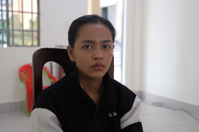 Vợ chồng hờ đang "áp tải" phụ nữ để bán sang Campuchia thì bị bắt- Ảnh 2. Vợ chồng hờ đang "áp tải" phụ nữ để bán sang Campuchia thì bị bắt- Ảnh 2.