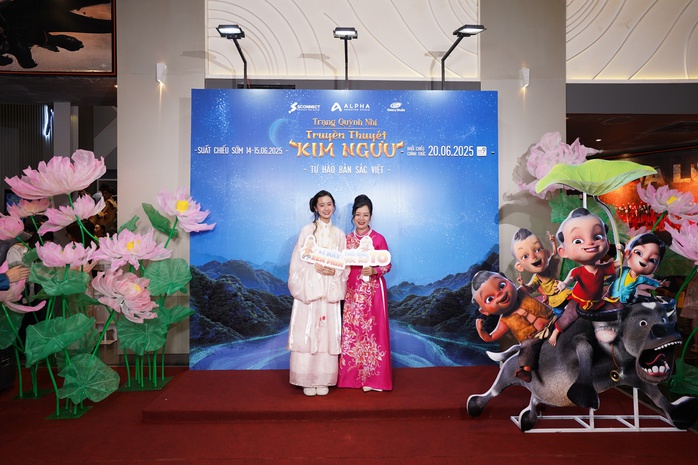 Gia đình Thanh Thúy – NSƯT Đức Thịnh "trẩy hội" thảm đỏ hoạt hình - Ảnh 6.