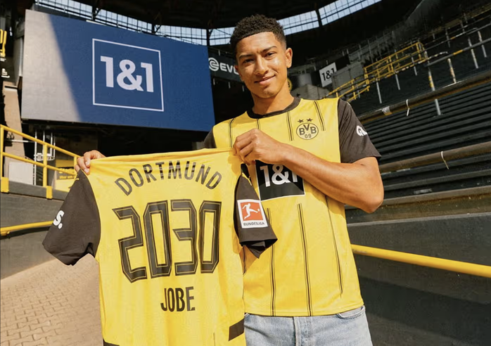 Em trai Jude Bellingham gia nhập Dortmund với mức phí kỷ lục - Ảnh 1.
