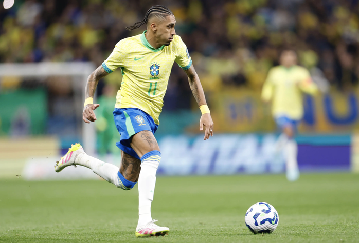 Brazil thắng chật vật Paraguay, lập kỷ lục dự đủ 23 VCK World Cup- Ảnh 1. Brazil thắng chật vật Paraguay, lập kỷ lục dự đủ 23 VCK World Cup- Ảnh 1.