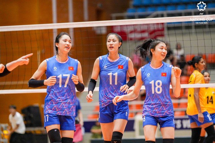 Thắng Ấn Độ, tuyển nữ Việt Nam thăng hạng 29 bóng chuyền thế giới- Ảnh 6. Thắng Ấn Độ, tuyển nữ Việt Nam thăng hạng 29 bóng chuyền thế giới- Ảnh 6.