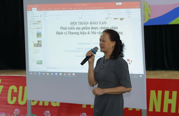 Bánh tráng Làng Tày, sầu riêng, dứa mật Đam Rông thành đặc sản của Lâm Đồng- Ảnh 3.