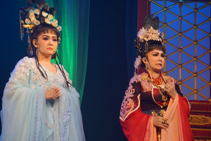 Trinh Trinh, Tú Sương, Xuân Trúc tạo dấu ấn đẹp cho "San Hậu" - Ảnh 3.