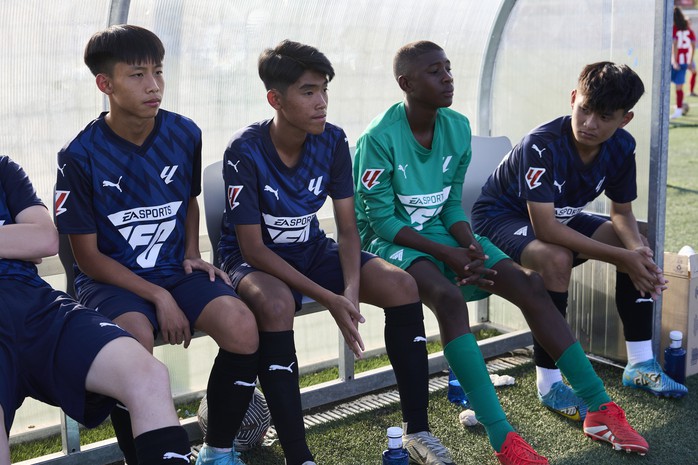 Nữcầu thủ nhí của trẻ TP HCM và chuyến du học bóng đá Tây Ban Nha của La Liga - Ảnh 3. Nữcầu thủ nhí của trẻ TP HCM và chuyến du học bóng đá Tây Ban Nha của La Liga - Ảnh 3.