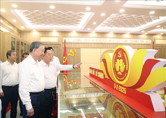 Tổng Bí thư Tô Lâm: Lan tỏa rộng khắp làn sóng yêu nước, yêu dân tộc mạnh mẽ- Ảnh 3. Tổng Bí thư Tô Lâm: Lan tỏa rộng khắp làn sóng yêu nước, yêu dân tộc mạnh mẽ- Ảnh 3.