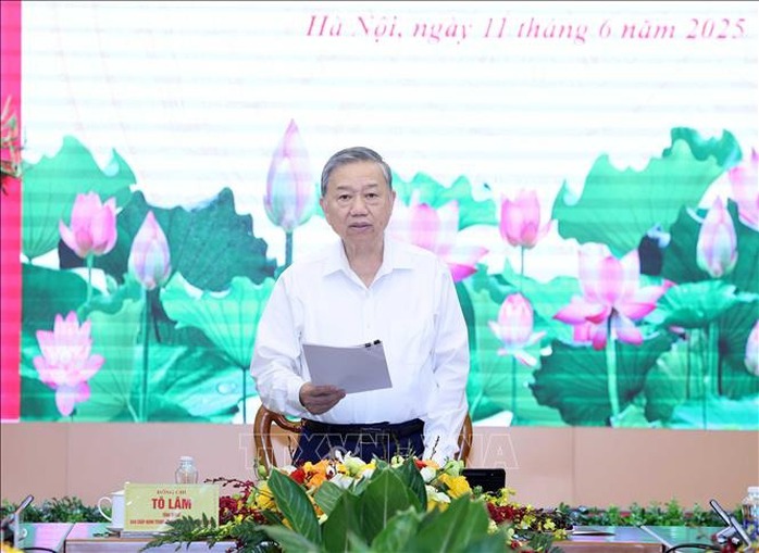 Tổng Bí thư Tô Lâm: Lan tỏa rộng khắp làn sóng yêu nước, yêu dân tộc mạnh mẽ- Ảnh 2. Tổng Bí thư Tô Lâm: Lan tỏa rộng khắp làn sóng yêu nước, yêu dân tộc mạnh mẽ- Ảnh 2.