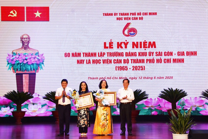 Tự hào là nơi rèn luyện của biết bao cán bộ lãnh đạo TP HCM- Ảnh 4. Tự hào là nơi rèn luyện của biết bao cán bộ lãnh đạo TP HCM- Ảnh 4.