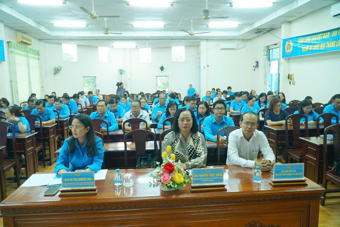 Cần Thơ: Nhiều quyết định quan trọng về việc điều động cán bộ Công đoàn- Ảnh 4. Cần Thơ: Nhiều quyết định quan trọng về việc điều động cán bộ Công đoàn- Ảnh 4.