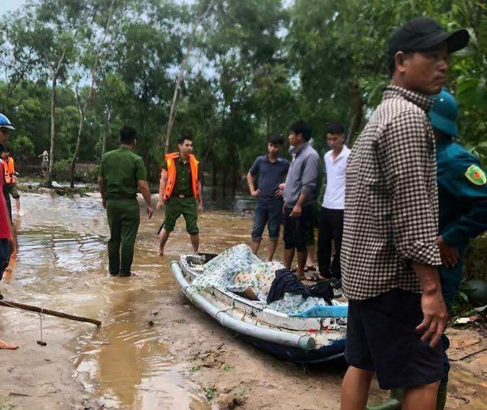 Đi bủa lừ, 2 anh em chết đuối thương tâm - Ảnh 1.