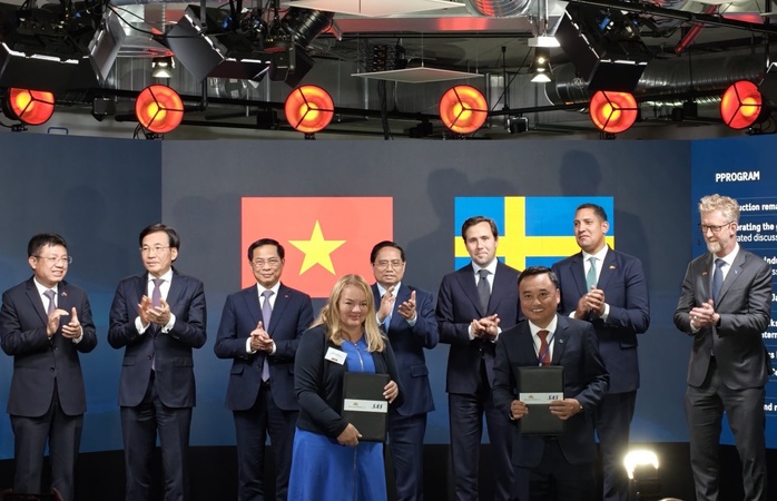 Vietnam Airlines bắt tay Scandinavian Airlines, mở rộng mạng bay tới Bắc Âu- Ảnh 1. Vietnam Airlines bắt tay Scandinavian Airlines, mở rộng mạng bay tới Bắc Âu- Ảnh 1.