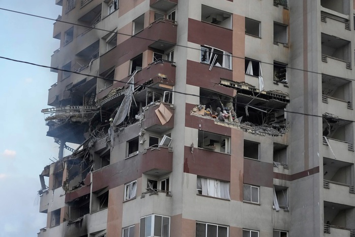 Tình báo Israel lập căn cứ gần Tehran, tấn công Iran từ bên trong? - Ảnh 1.