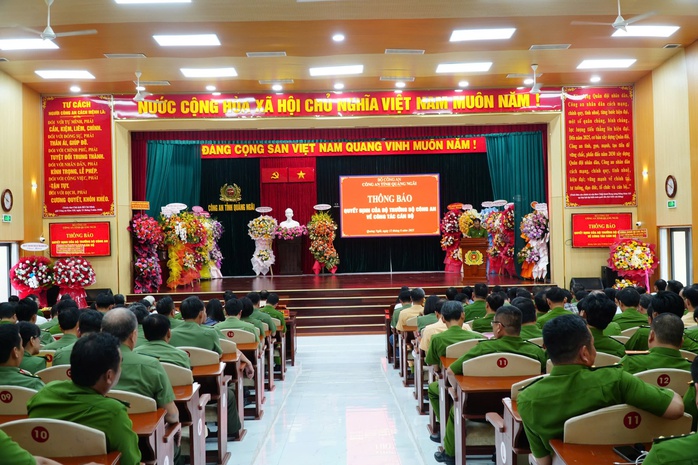 Quảng Ngãi có giám đốc Công an tỉnh 47 tuổi- Ảnh 1. Quảng Ngãi có giám đốc Công an tỉnh 47 tuổi- Ảnh 1.