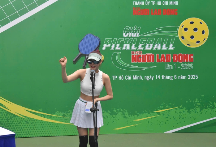 Giải Pickleball Báo Người Lao Động 2025: Tưng bừng khai mạc- Ảnh 1. Giải Pickleball Báo Người Lao Động 2025: Tưng bừng khai mạc- Ảnh 1.