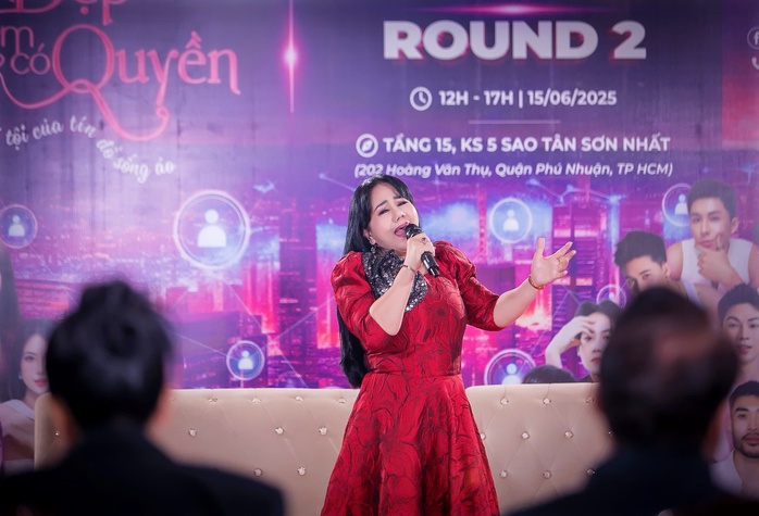 Nữ hoàng nhạc rock Ngọc Ánh trúng vai phim điện ảnh "Em đẹp em có quyền"
- Ảnh 1. Nữ hoàng nhạc rock Ngọc Ánh trúng vai phim điện ảnh "Em đẹp em có quyền"
- Ảnh 1.