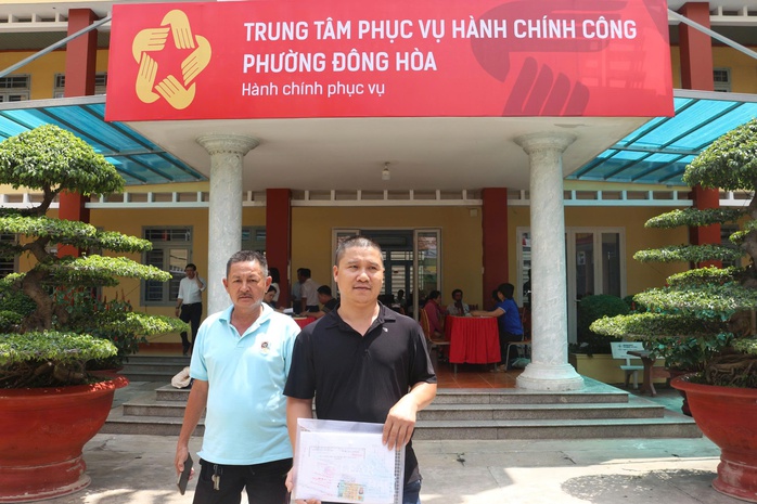 Hình ảnh người dân đi làm thủ tục hành chính ở các phường, xã mới tại Bình Dương- Ảnh 1. Hình ảnh người dân đi làm thủ tục hành chính ở các phường, xã mới tại Bình Dương- Ảnh 1.