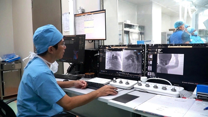 Người tiên phong thông tim bào thai níu lại sự sống - Ảnh 1.