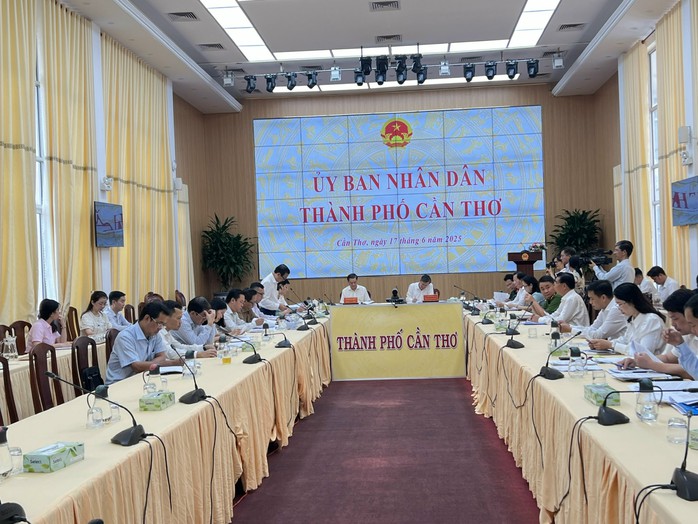 Thận trọng trong việc bàn giao hồ sơ mật trước sáp nhập - Ảnh 1.
