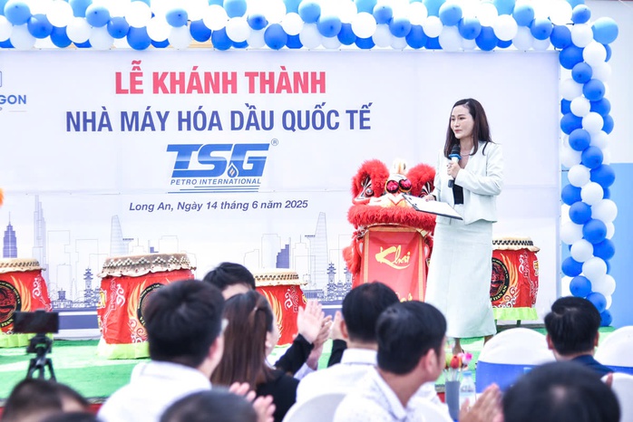 Khánh thành nhà máy hóa dầu xanh, hướng đến phát triển bền vững - Ảnh 2.