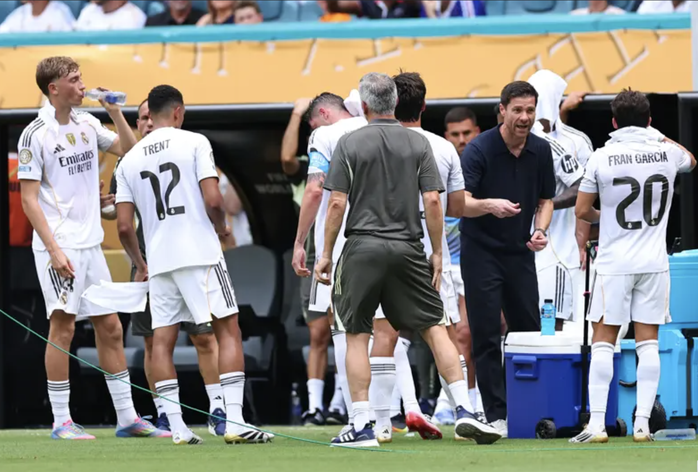 FIFA Club World Cup: Real Madrid hòa thất vọng Al-Hilal ngày ra quân- Ảnh 8. FIFA Club World Cup: Real Madrid hòa thất vọng Al-Hilal ngày ra quân- Ảnh 8.