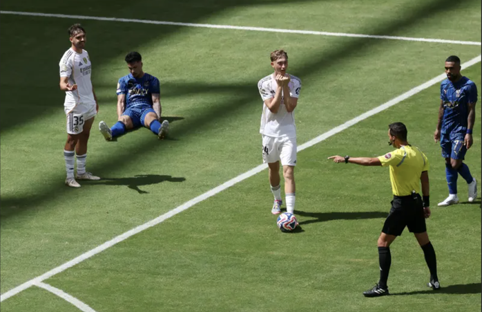 FIFA Club World Cup: Real Madrid hòa thất vọng Al-Hilal ngày ra quân- Ảnh 4. FIFA Club World Cup: Real Madrid hòa thất vọng Al-Hilal ngày ra quân- Ảnh 4.