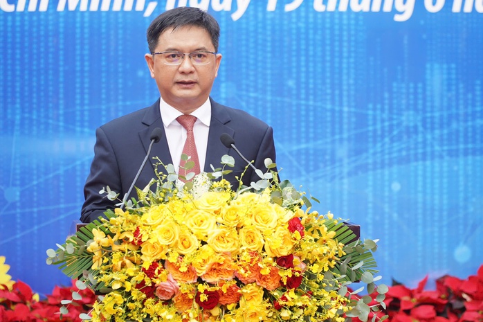 Đoàn lãnh đạo, đại biểu, báo chí TP HCM dâng hoa tưởng niệm Chủ tịch Hồ Chí Minh- Ảnh 4. Đoàn lãnh đạo, đại biểu, báo chí TP HCM dâng hoa tưởng niệm Chủ tịch Hồ Chí Minh - Ảnh 4.