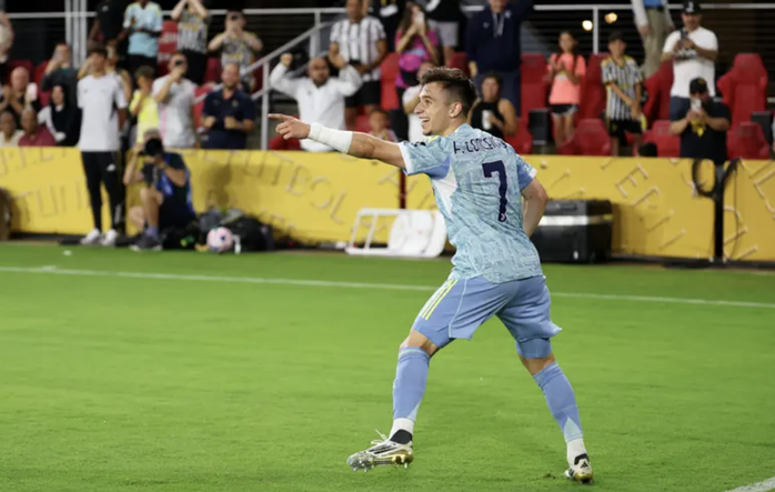 Đè bẹp Al-Ain, Juventus phô diễn đẳng cấp tại FIFA Club World Cup- Ảnh 5. Đè bẹp Al-Ain, Juventus phô diễn đẳng cấp tại FIFA Club World Cup- Ảnh 5.