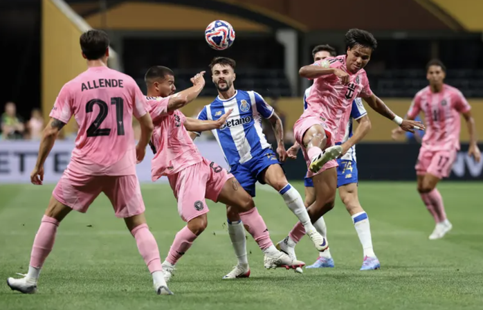 Siêu phẩm của Messi giúp Inter Miami lập kỳ tích ở FIFA Club World Cup- Ảnh 1. Siêu phẩm của Messi giúp Inter Miami lập kỳ tích ở FIFA Club World Cup- Ảnh 1.