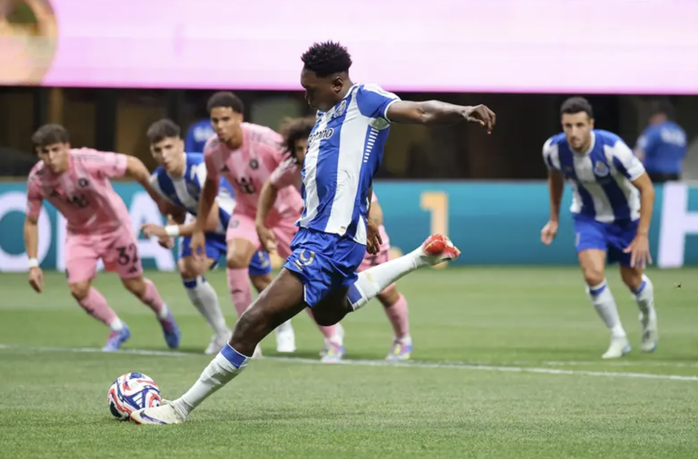 Siêu phẩm của Messi giúp Inter Miami lập kỳ tích ở FIFA Club World Cup- Ảnh 2. Siêu phẩm của Messi giúp Inter Miami lập kỳ tích ở FIFA Club World Cup- Ảnh 2.