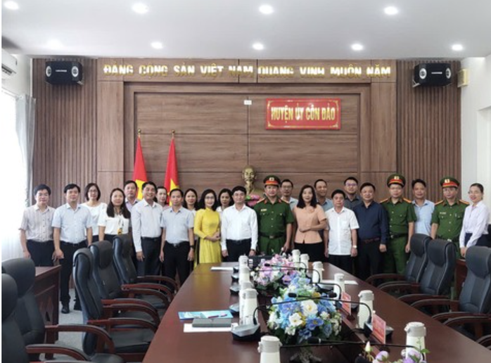 Công an TP HCM bàn giao con dấu mới- Ảnh 2. Công an TP HCM bàn giao con dấu mới- Ảnh 2.