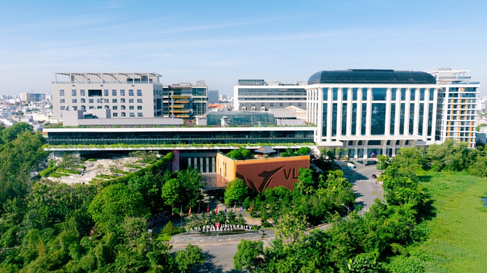 2 trường đại học ở TP HCM lần đầu lọt tốp thế giới - Ảnh 1.